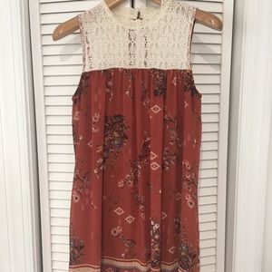 lace/floral dress maternity friendly